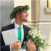Docente di Chimica e Biologia alle scuole superiori impartisce ripetizioni di: chimica generale, biologia, igiene e anatomia